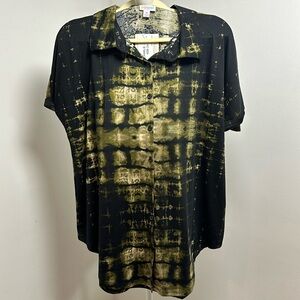 LuLaRoe Collared Button Down Shirt